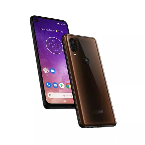 Motorola One Vision ile akıllı telefon portföyünde yeni bir yola giriyor