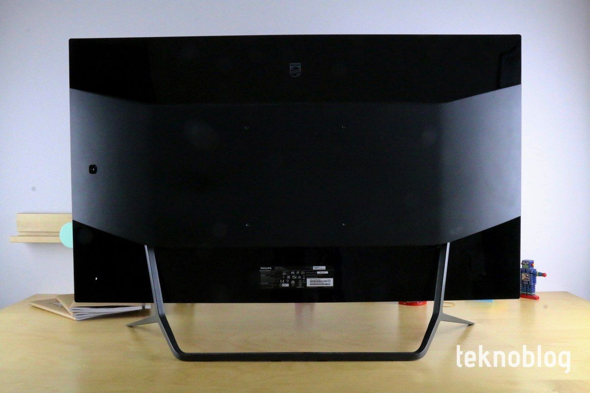 Philips 436M6VBPAB 4K HDR monitör İncelemesi