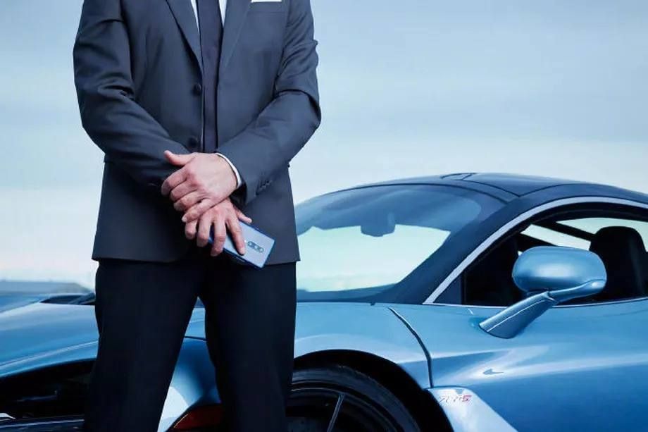 oneplus 7 pro robert downey jr.