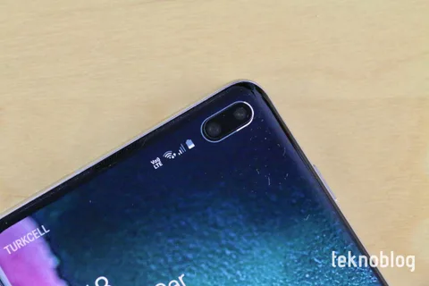 Samsung, Apple ve Huawei telefonları arasındaki akıllı telefon bağlantı hızı rekabeti