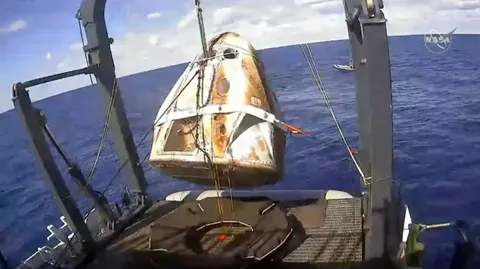 SpaceX Crew Dragon kapsüllerinden birini testlerde kaybetti