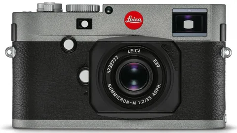 Leica M serisini büyütmeye devam ediyor