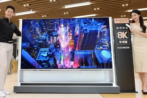 LG ilk 8K OLED TV’sini satışa çıkarıyor