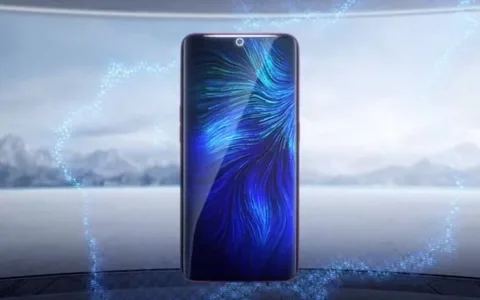 Oppo yeni ön kamera teknolojisi için heyecanı artırıyor