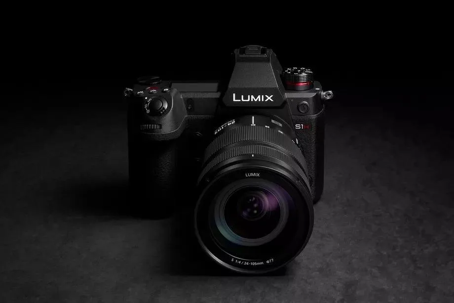 Panasonic Lumix S1H Full Frame sensör ile 6K video kaydı yapabilecek