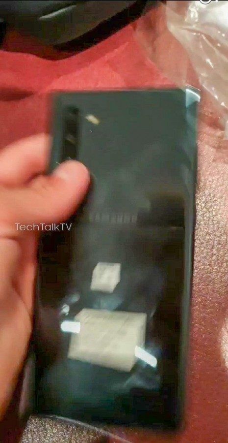 Samsung Galaxy Note 10’un büyük ekranlısının adıyla ilgili yeni ipucu