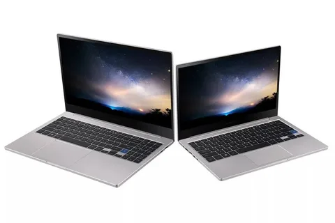Samsung’dan Apple MacBook Pro’lara benzeyen Notebook 7 dizüstü bilgisayarlar
