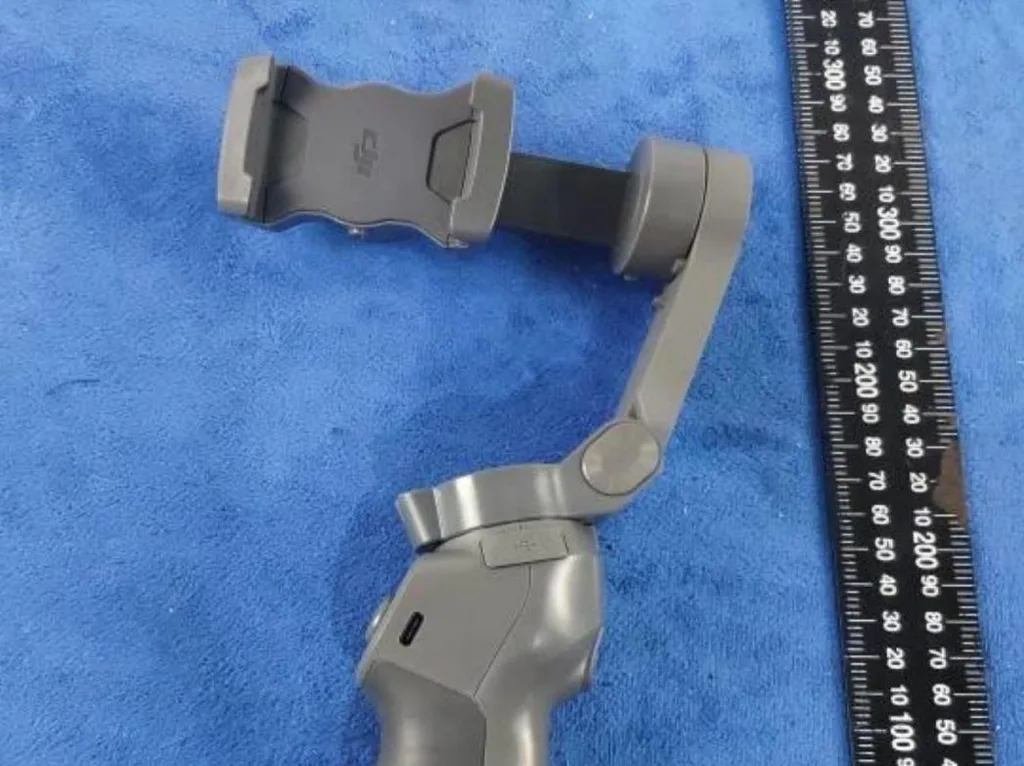 DJI Osmo Mobile 3 sızdı, yeni bir gimbal yolda