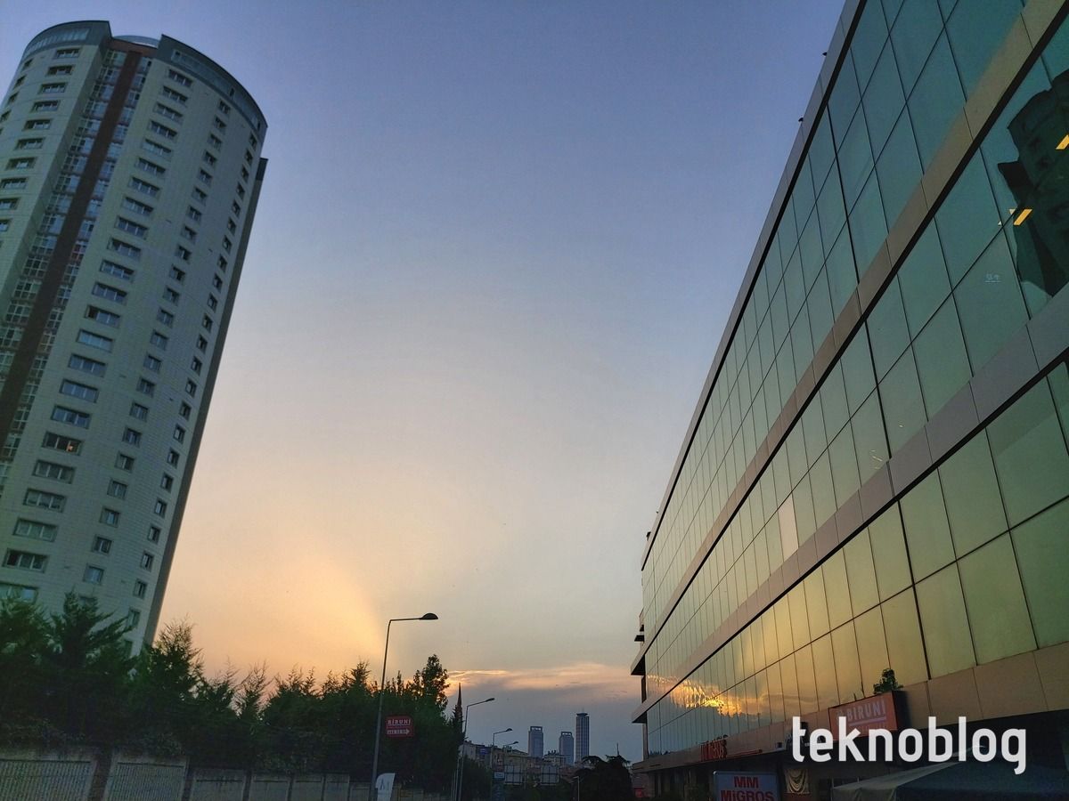 Samsung Galaxy A80 İncelemesi