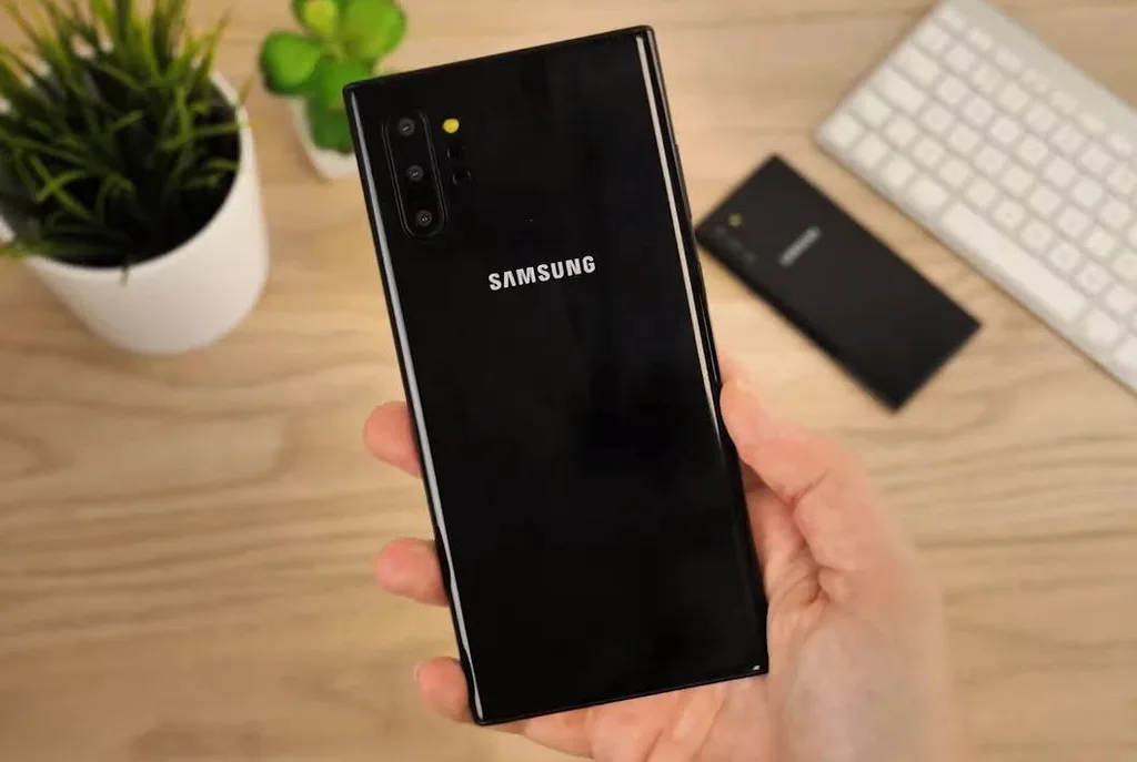 Galaxy Note 10 ve Note 10+’ın ekran boyutları doğrulandı