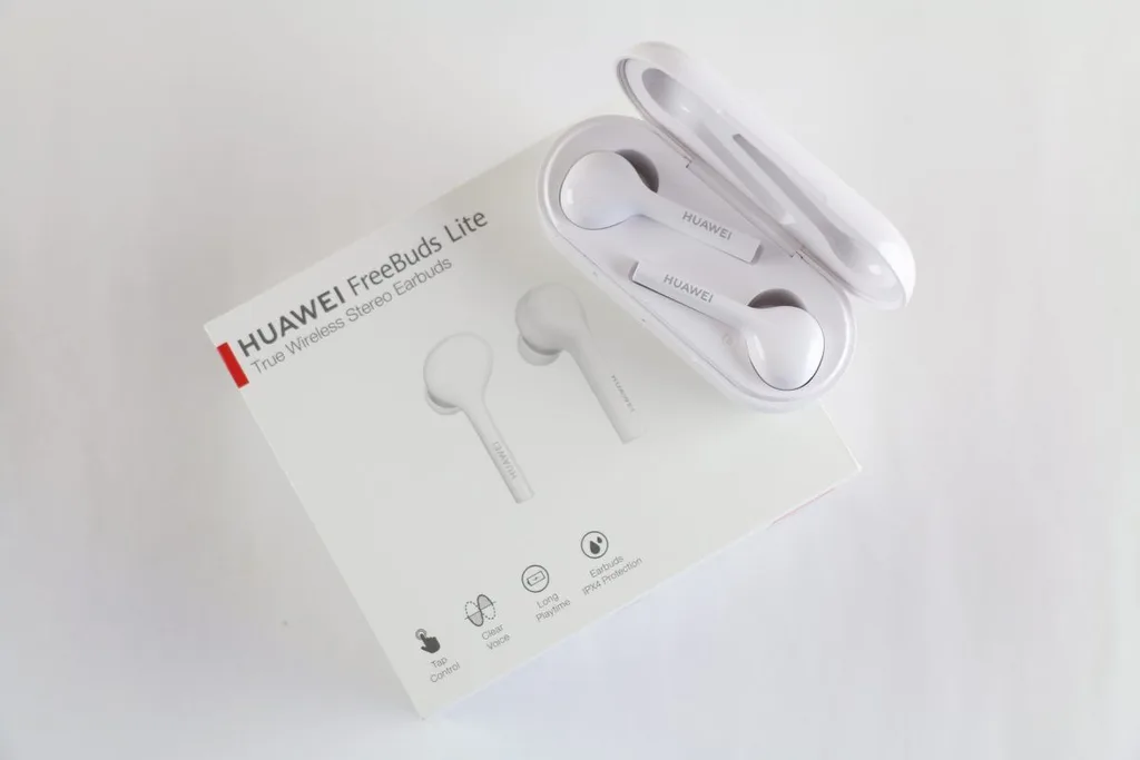 Video: Huawei FreeBuds Lite Kutusundan Çıkıyor