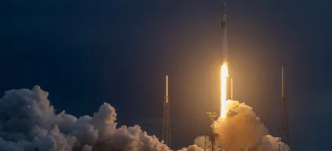 SpaceX büyük uyduyu iki kez kullanılmış Falcon 9 ile uzaya taşıdı
