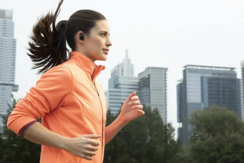 Amazon Echo Buds ile AirPods’un karşısına çıkıyor