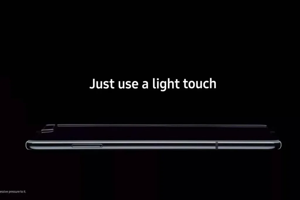Sağlamlaştırıldığı söylenen Galaxy Fold gerçekte ne kadar sağlam? – Video