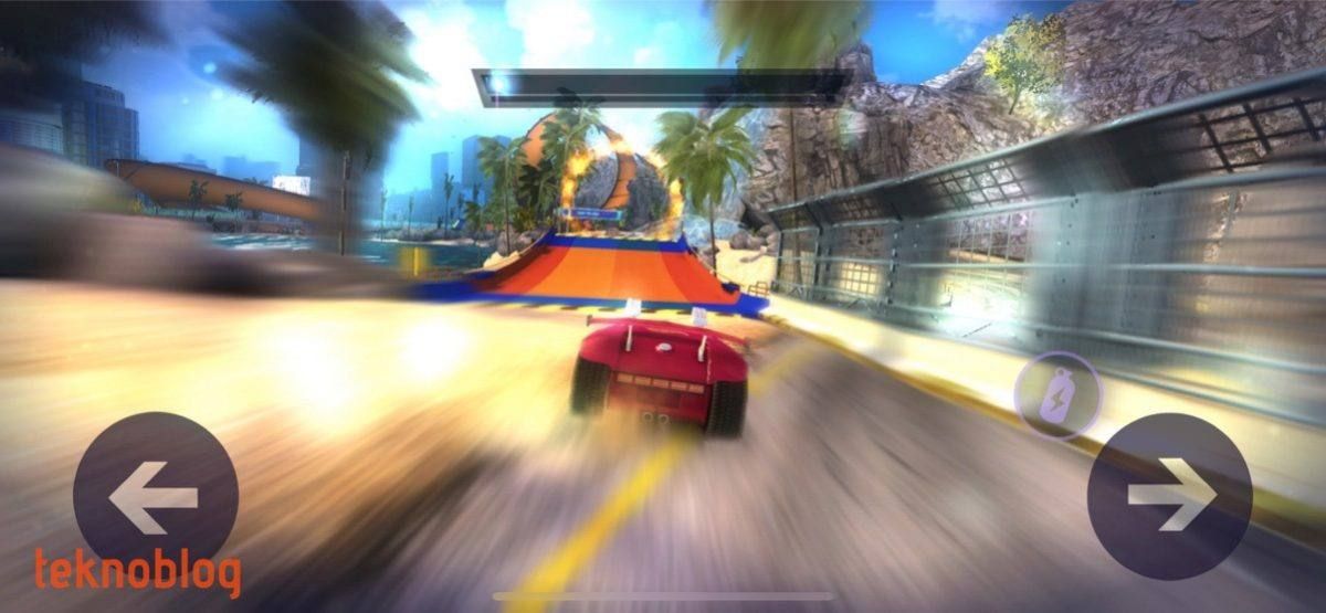 Hot Wheels Infinite Loop: Klasik yarış arabalarıyla modern eğlence