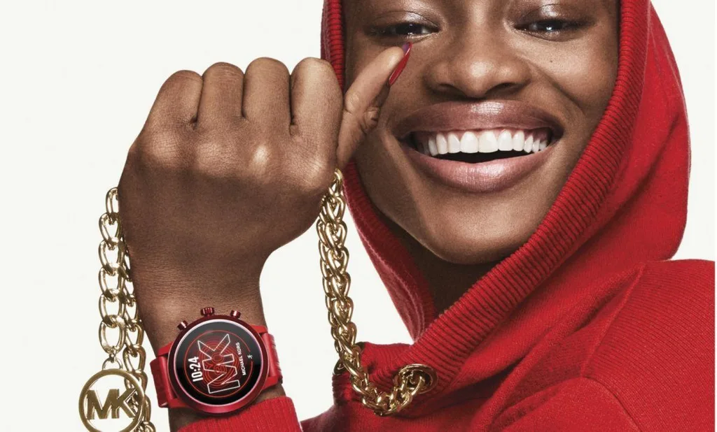 Michael Kors Lexington ve Bradshaw akıllı saatlerini yeniledi
