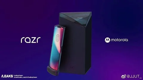 Katlanabilir ekranlı Motorola Razr’dan yeni haber var