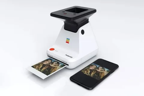 Polaroid’den sıra dışı çalışan fotoğraf yazıcısı