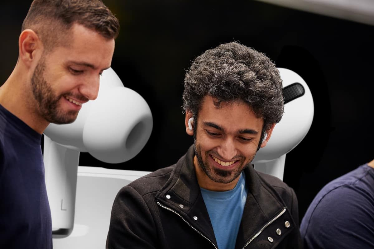 AirPods Pro’nun yurt dışındaki ilk satış gününden fotoğraflar
