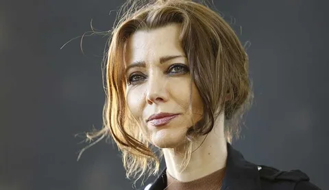 Netflix Elif Şafak’ın çok satan kitabının dizisini yapacak