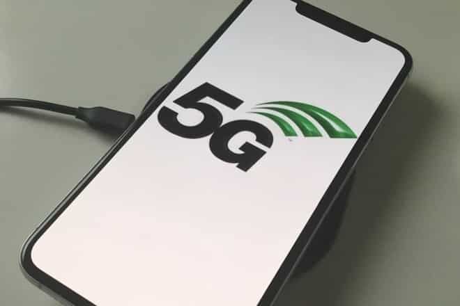 5g iphone