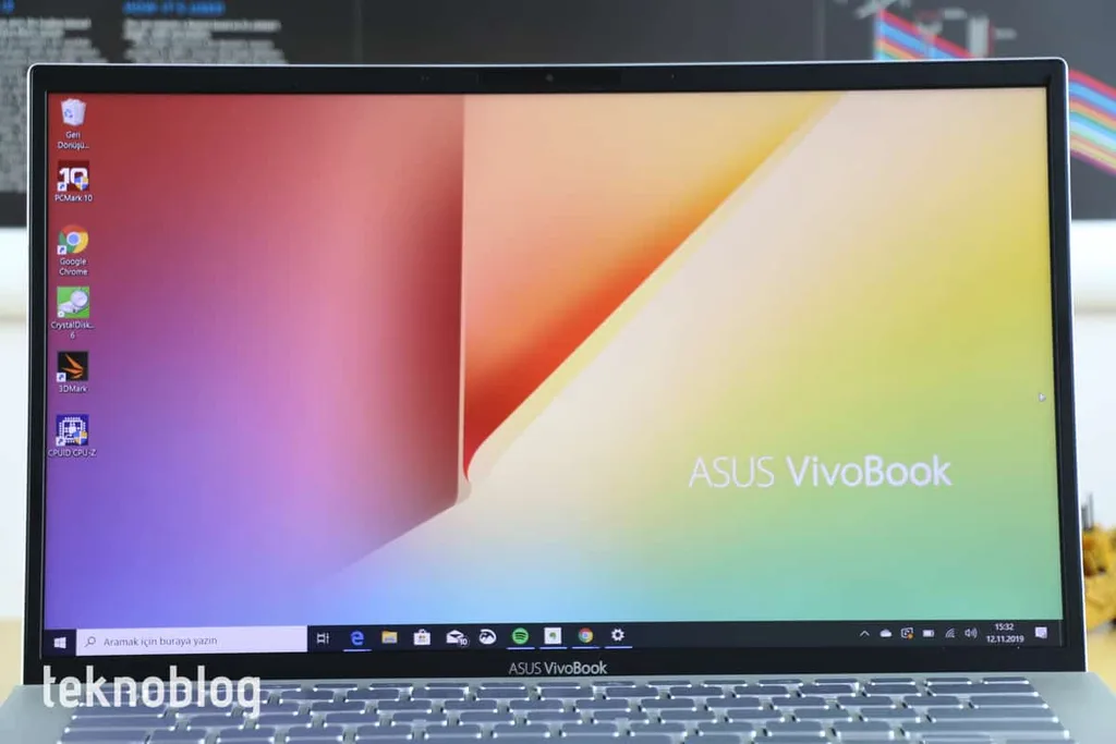 Asus’tan evden çalışan ve eğitim görenler için dizüstü bilgisayarlarda indirim