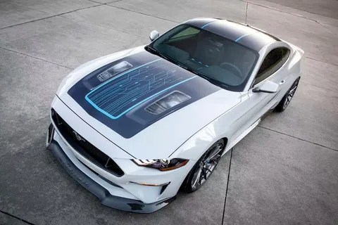Mustang Lithium: Ford’dan manuel vitesli elektrikli otomobil