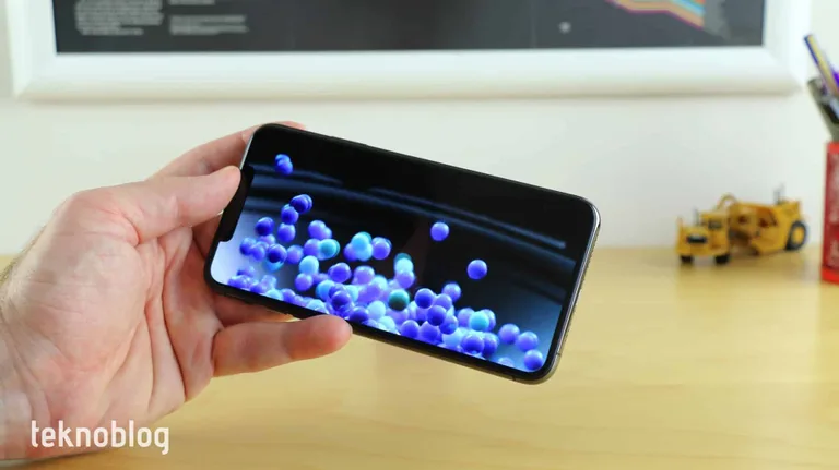 Apple’ın iPhone 12 serisi de 60 Hz ekranlarla gelecek