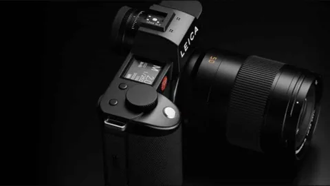 Leica yeni tam kare aynasız fotoğraf makinesini tanıttı