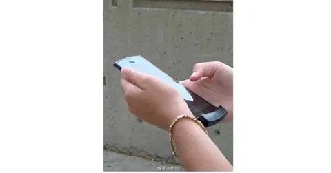 Çok yakında gelecek katlanabilir telefon Motorola RAZR’ın yeni fotoğrafı çıktı