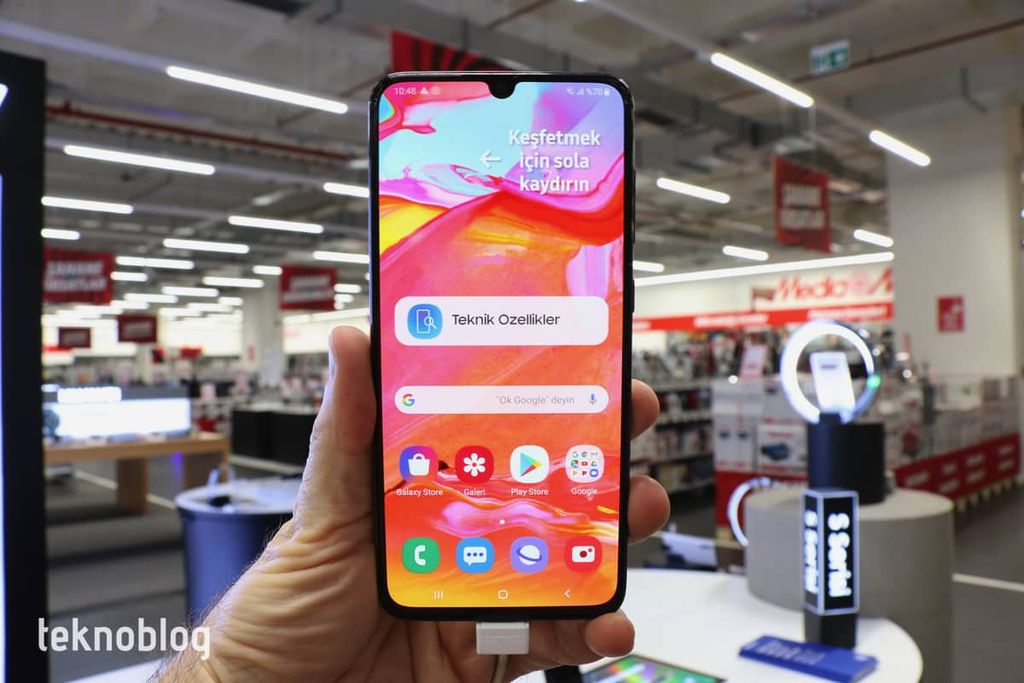 samsung galaxy a70