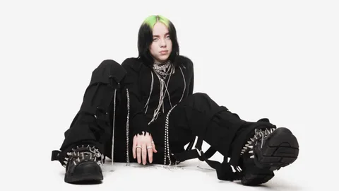 Apple Billie Eilish belgeseli için kesenin ağzını açtı