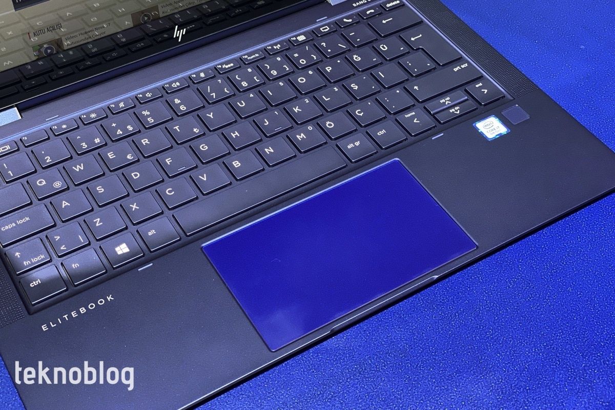 HP Elite Dragonfly Ön İnceleme: Tüm gününü dışarıda geçirenler için