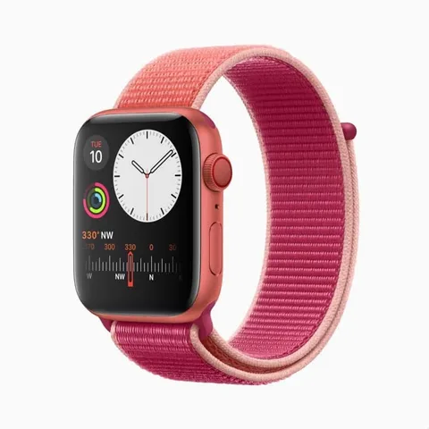Kırmızı Apple Watch ufukta göründü