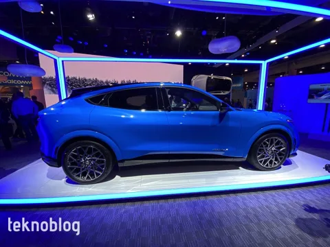 Ford elektrikli otomobillere kaynak ayırmak için 8 bin kişiyi işten çıkaracak