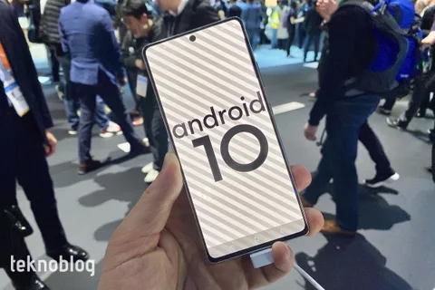 Galaxy S10 serisi için One UI 3 beta sürümünün dağıtımı ertelendi
