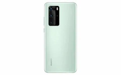 Huawei P40 Pro bu kez de nane yeşili rengiyle görüldü