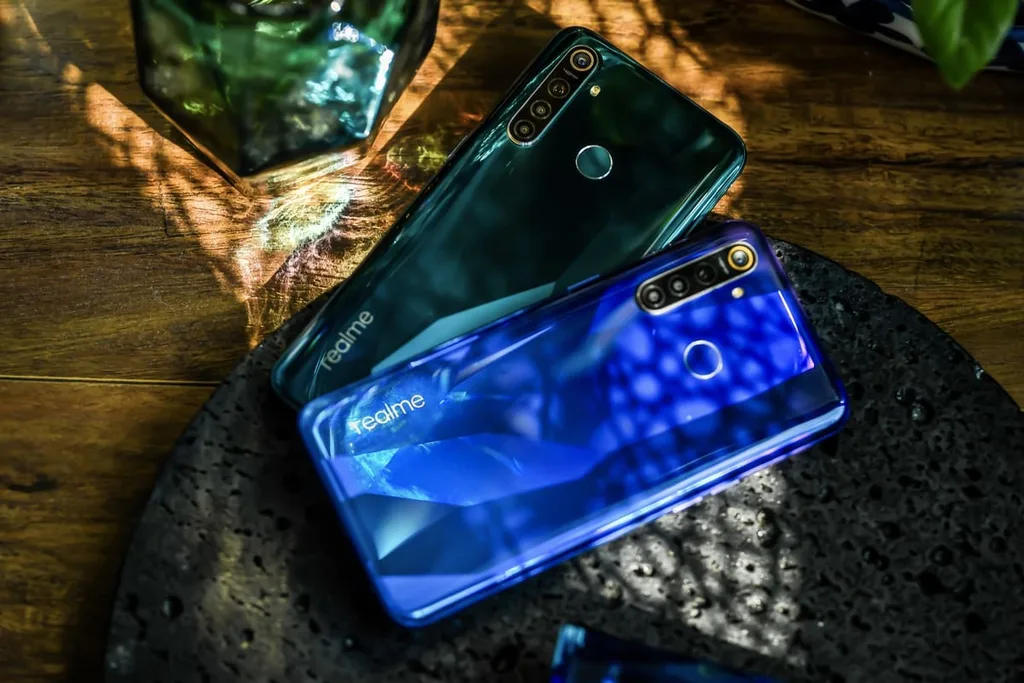 Türkiye’de satışa çıkacak ilk Realme akıllı telefonları netleşti