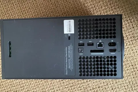 Xbox Series X prototipi önemli ipuçları veriyor