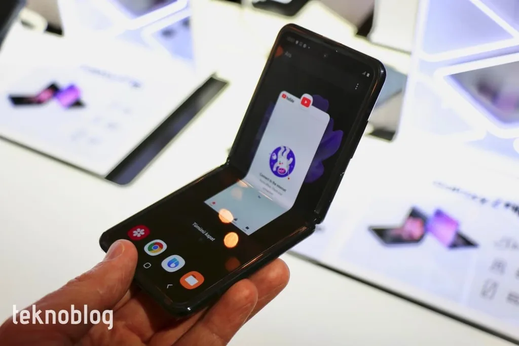 Galaxy Z Flip’i satışa çıkmadan önce deneyimleyin