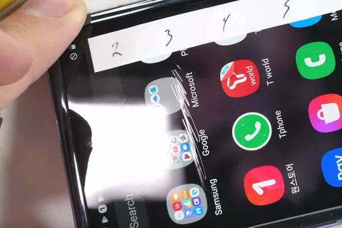 Galaxy Z Flip’in ekranı sağlamlık testinde ne yaptı? – Video