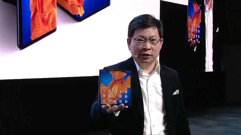 Huawei Mate XS tanıtıldı: Aynı tasarım, daha güçlü katlanabilir ekran ve Kirin 990