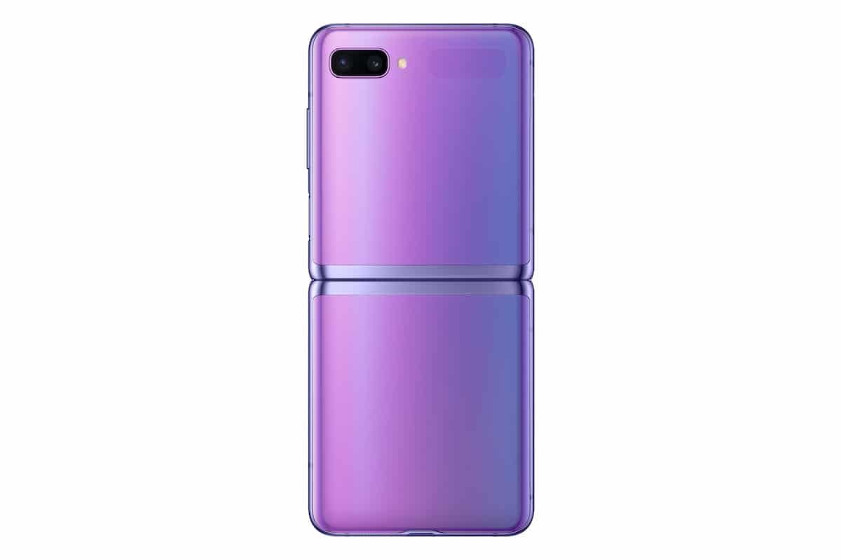 Karşınızda Samsung’un yeni katlanabilir telefonu: Galaxy Z Flip