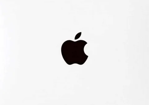 Apple iPhone’da reklam izleyicileri sınırlandıracak gizlilik özelliğini gelecek yıla erteledi