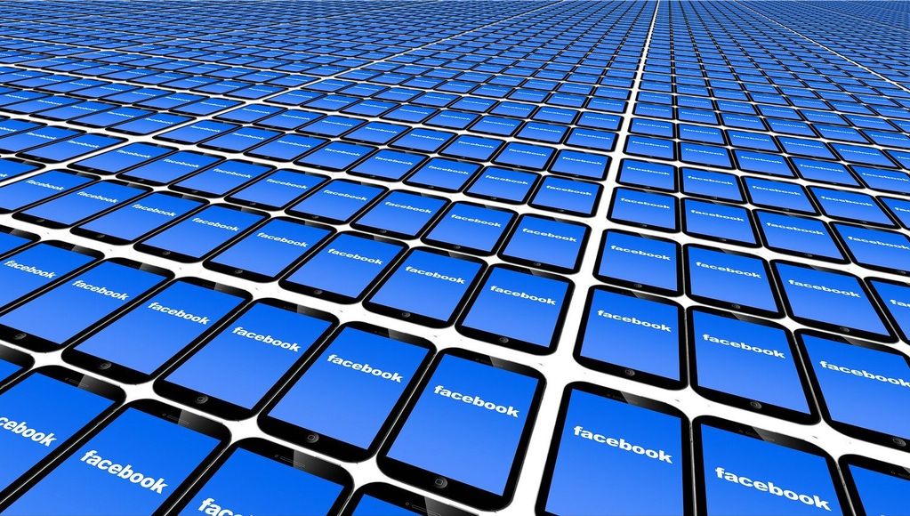 facebook konum android