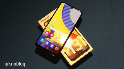 galaxy m31 kutu açılımı