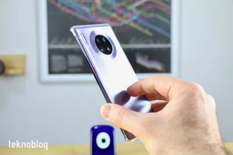 Huawei Mate 40 serisinde Mate 20 X’in hoparlörleri kullanılabilir
