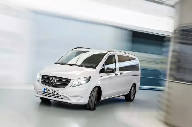 Yeni Mercedes eVito tam şarjla 400 kilometreden fazla yol gidecek