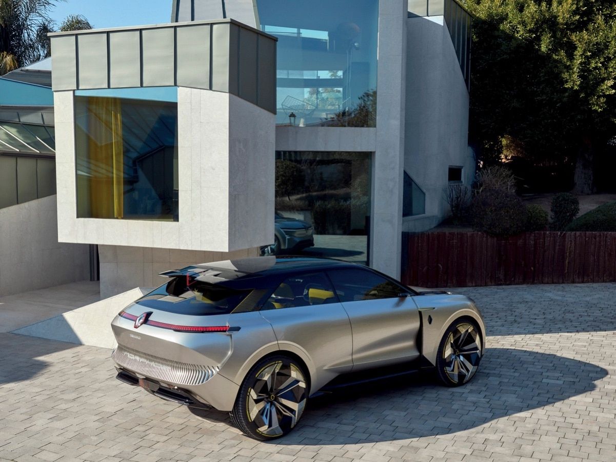 Renault Morphoz: Uzun yolculuklar için gerçekten uzayan elektrikli otomobil konsepti