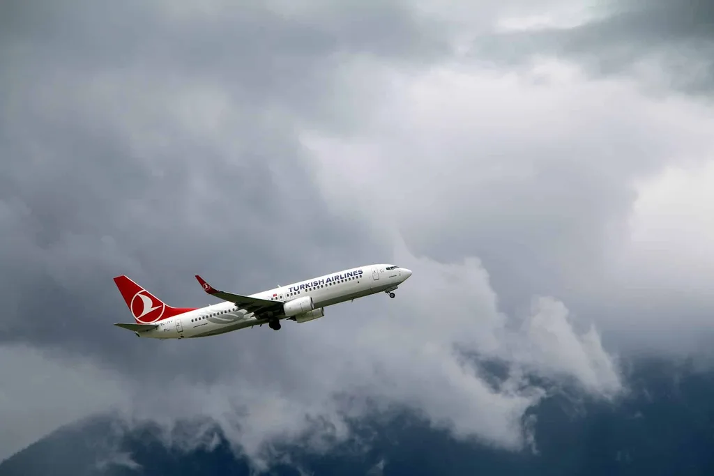 Türk Hava Yolları ve Pegasus’tan iç hat seferleriyle ilgili önemli duyurular